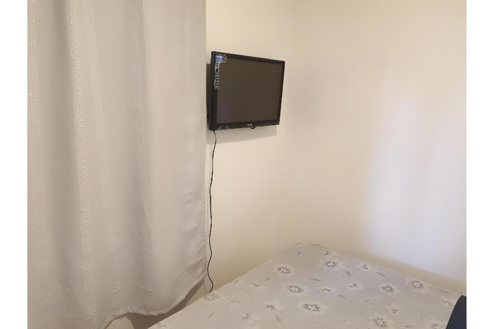 אנטיפולו Oyo 588 Sunrock Resort מראה חיצוני תמונה