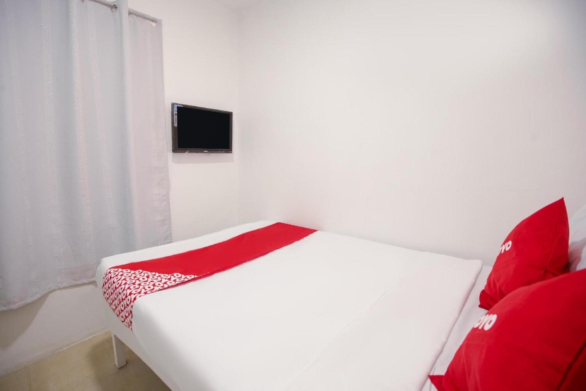 אנטיפולו Oyo 588 Sunrock Resort מראה חיצוני תמונה
