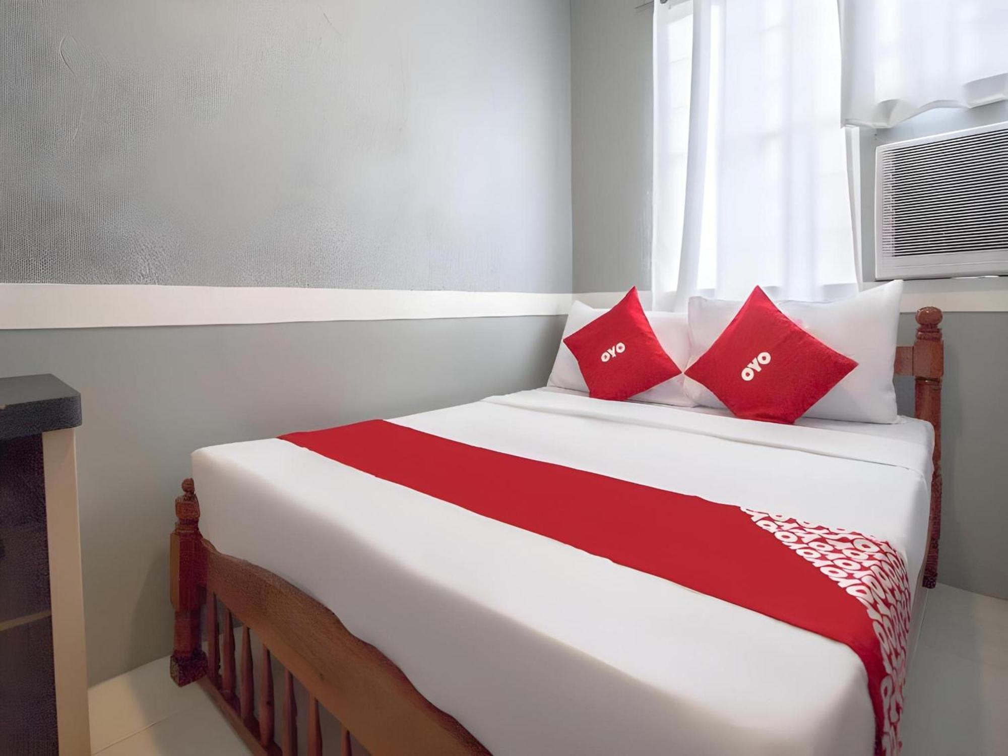 אנטיפולו Oyo 588 Sunrock Resort מראה חיצוני תמונה