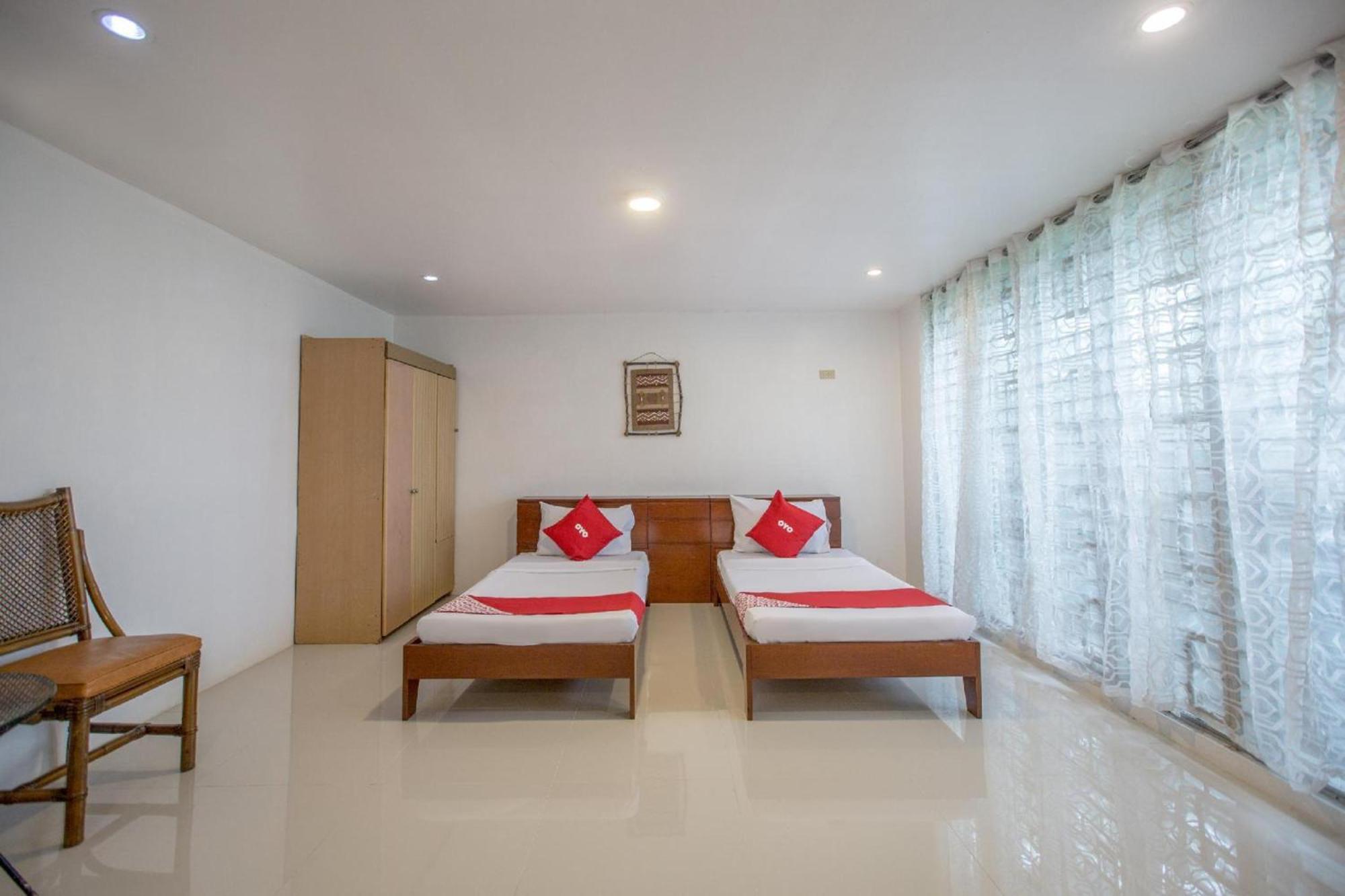 אנטיפולו Oyo 588 Sunrock Resort מראה חיצוני תמונה