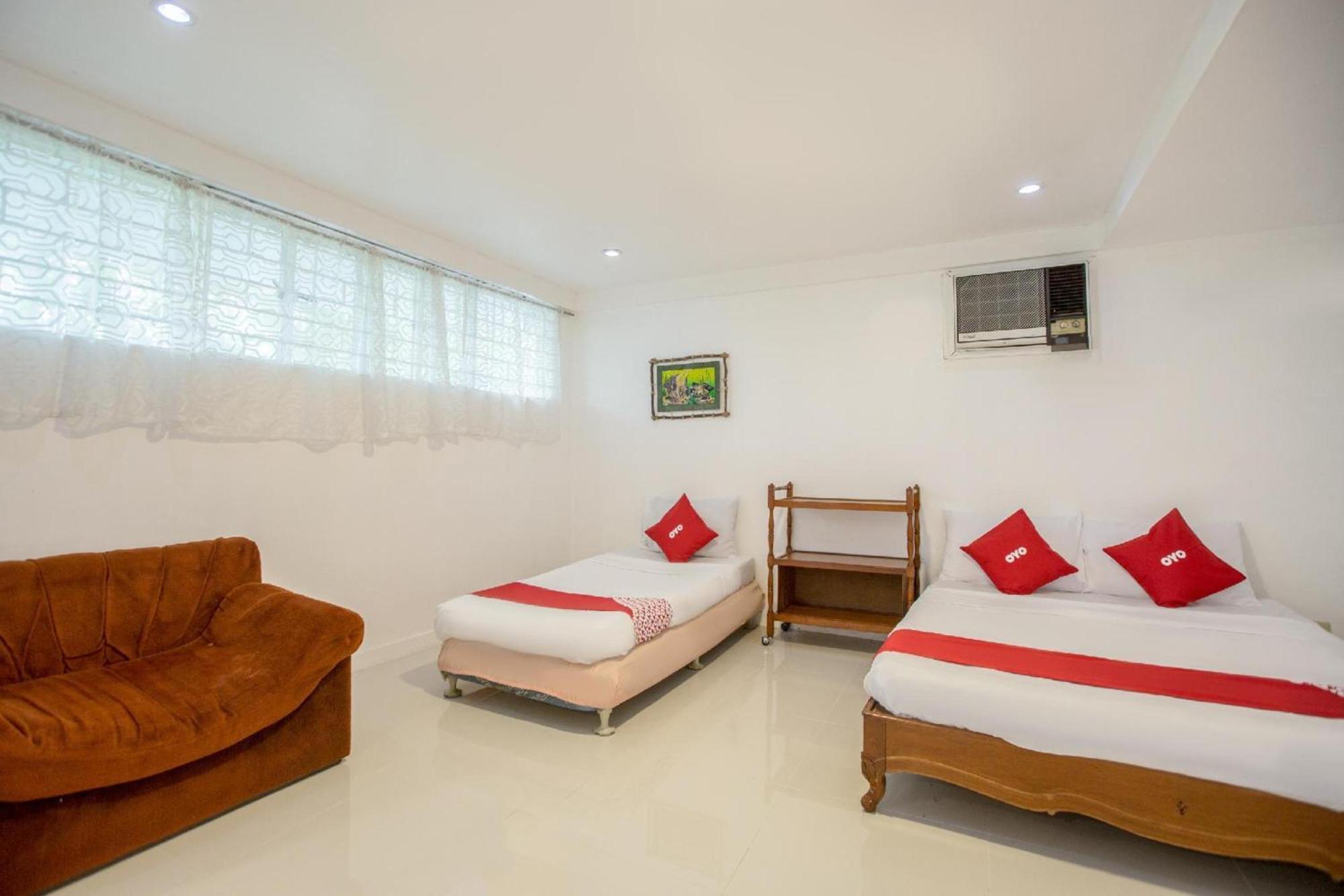 אנטיפולו Oyo 588 Sunrock Resort מראה חיצוני תמונה