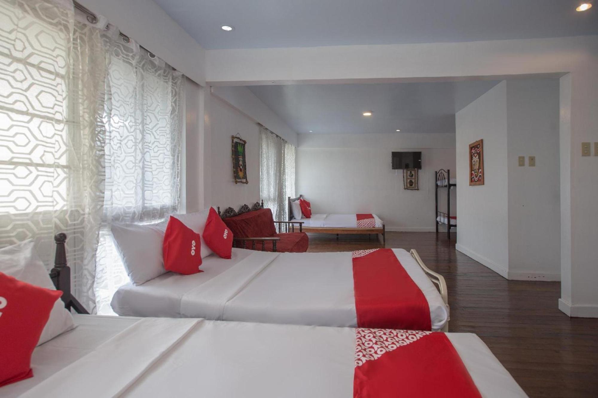 אנטיפולו Oyo 588 Sunrock Resort מראה חיצוני תמונה